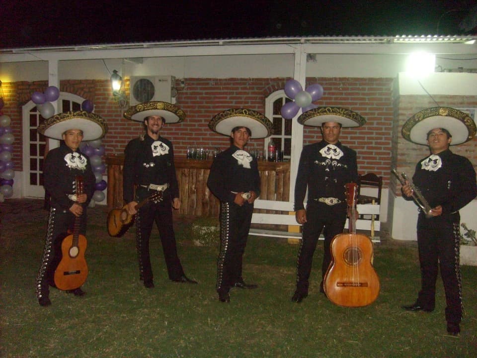 Actuació de Mariachi Domínguez 2