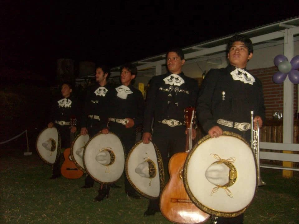 Actuació de Mariachi Domínguez 6